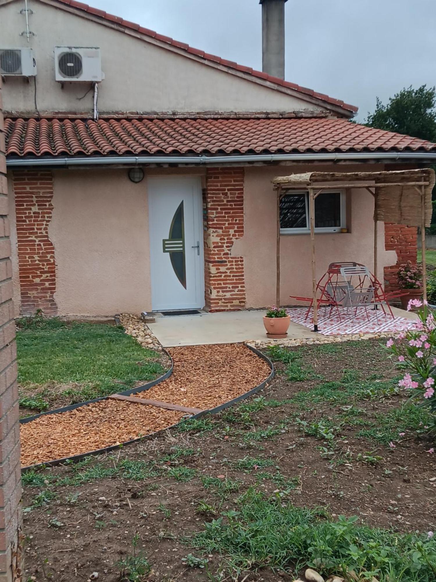 Le Gite De Cousal Esperce Exterior photo